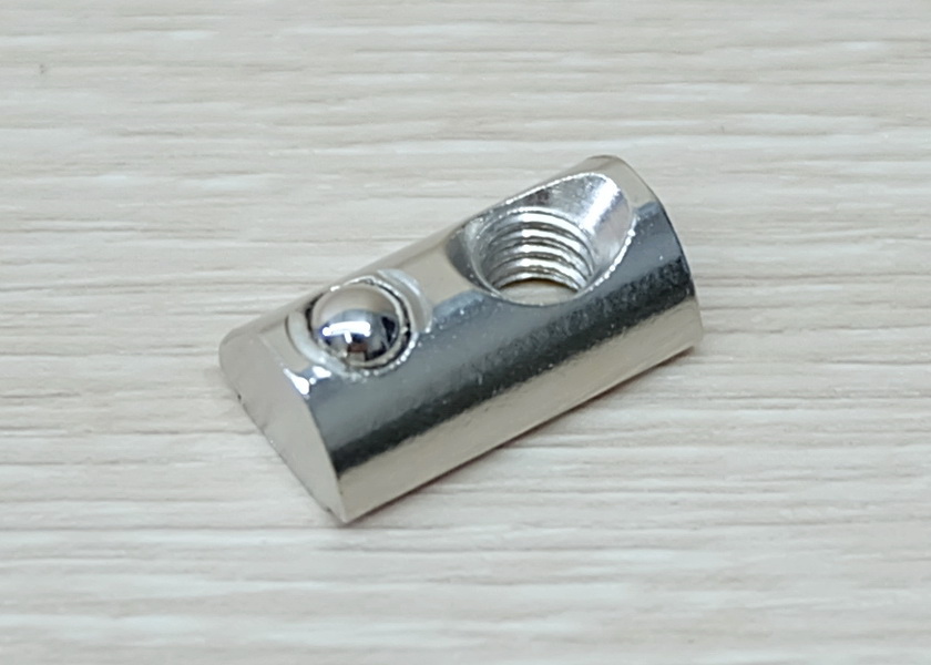 M6 Shrapnel Steel Ball Nut สำหรับ Series 30 Alu Profile (แพ็ค 20 ตัว)