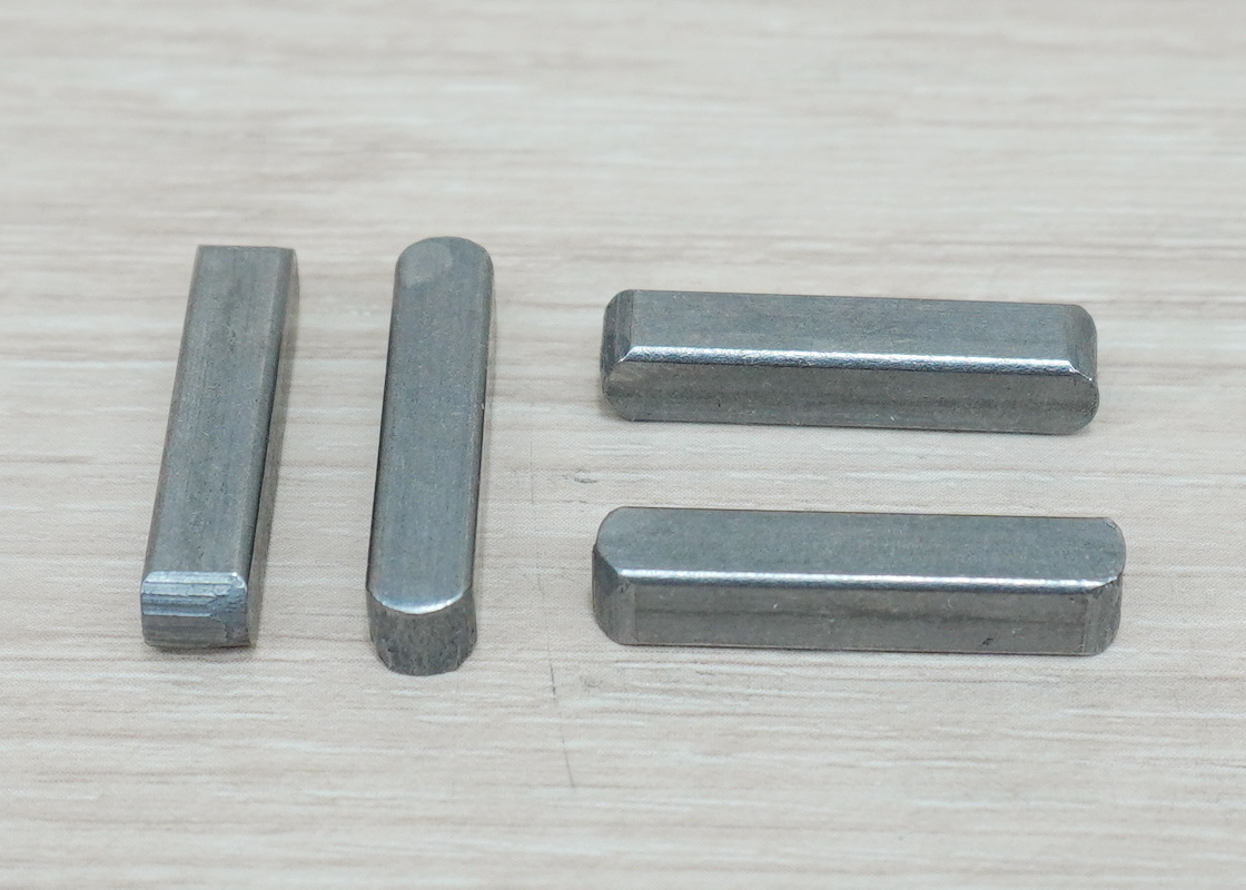 Flat Key Pin 5*5*25 Carbon Steel A-type Round Head Square (แพ็ค 4 ชิ้น)