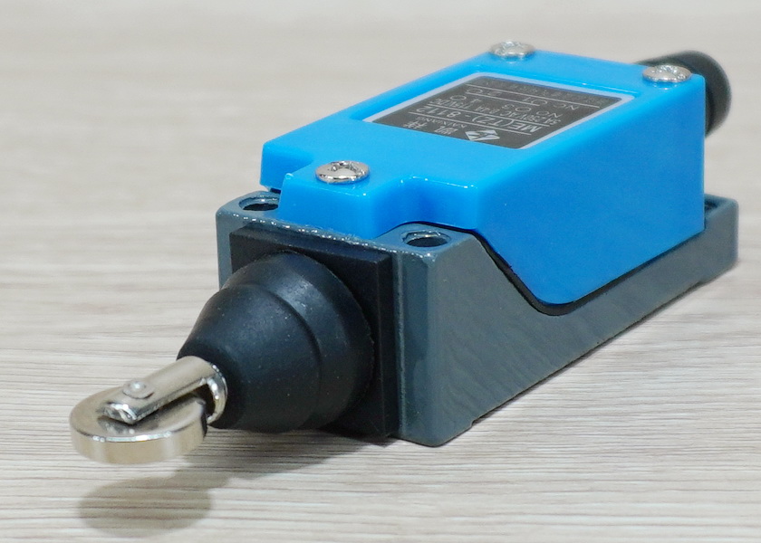 ME(TZ)-8112 Limit Switch AC 250V/5A (Copper Contacts) IP64