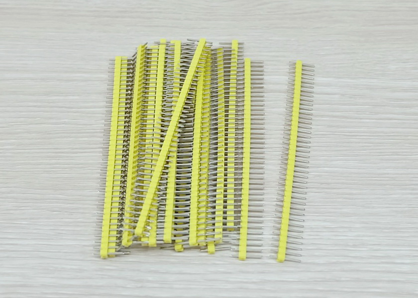 Pin Header - Yellow ตัวผู้ขาสั้น 2.54 mm แถว 40 Pin (แพ็ค 20 แถว)