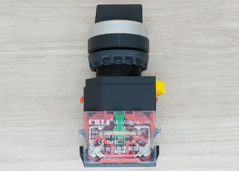 LAY38-20X3 AC415V 10A (3-Position) Industrial Selector Rotary Switch (On-Off-On) self-locking