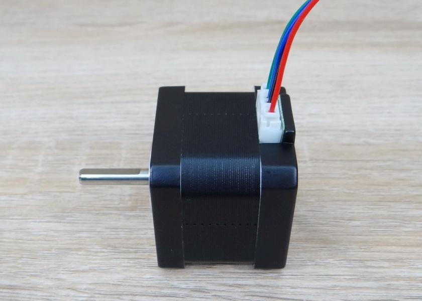 Usongshine - Stepper Motor (Nema17) แรงบิด 42 N.cm 1.5A (17HS4401S) Black End