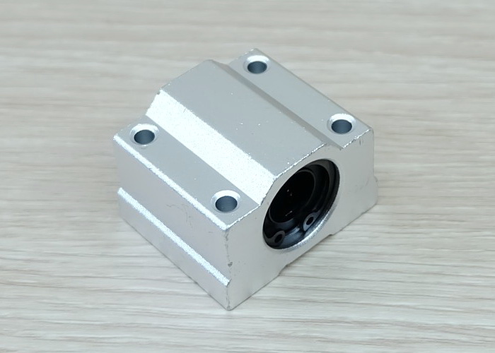 SCS12UU Linear Ball Bearing Block 12mm