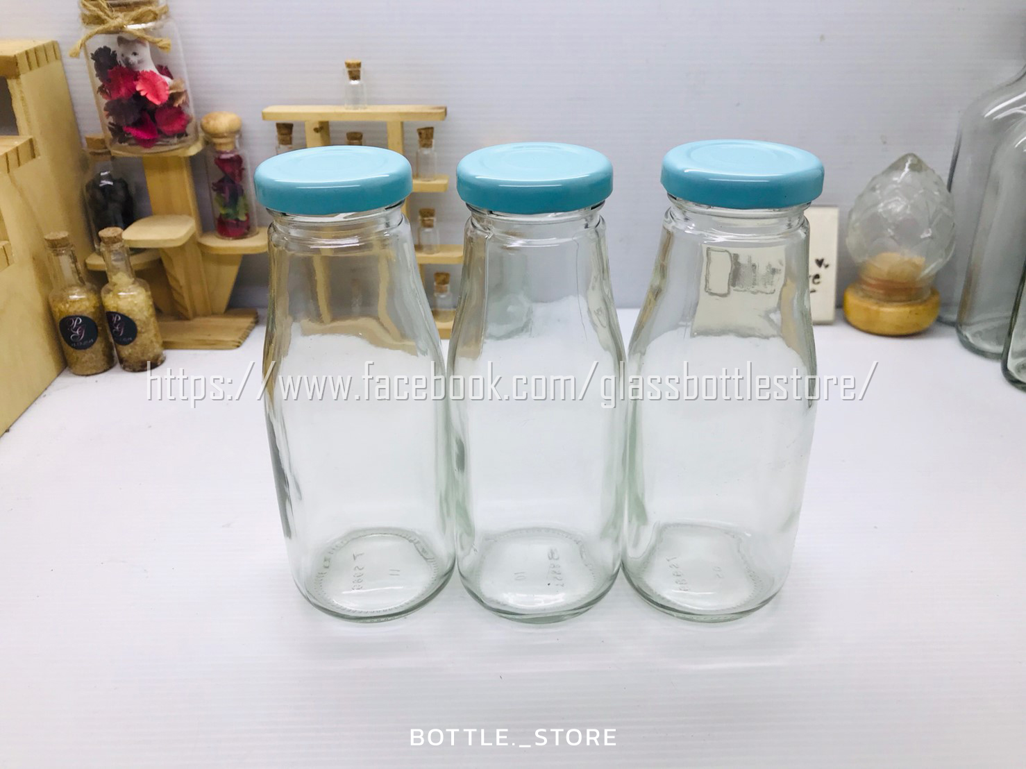 ขวดแก้ว น้ำผลไม้ 250ml ฝาเกลียวล็อคสีฟ้า