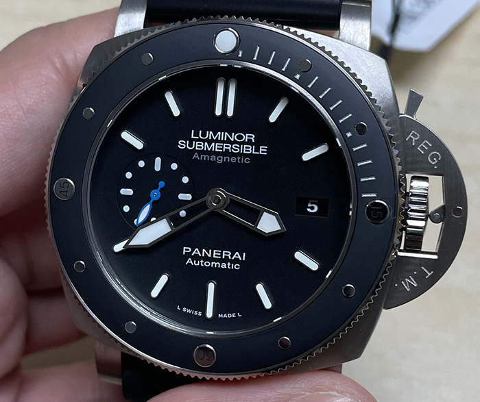 PAM1389 VSF Panerai Submersible Titanium 47 MM.