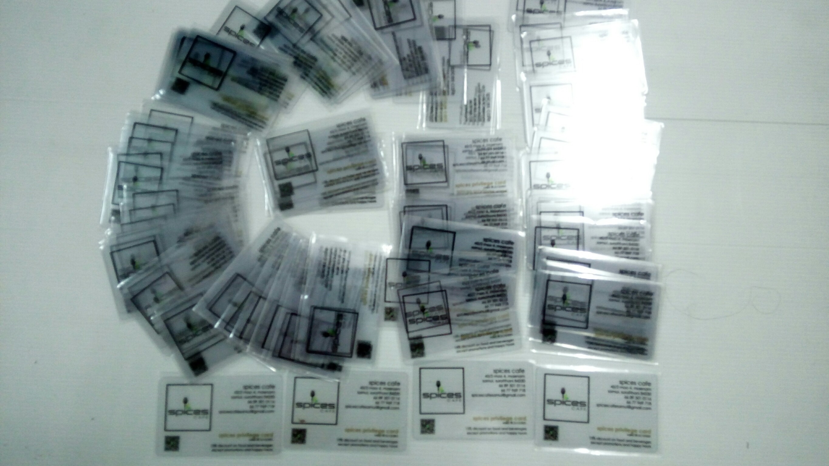 บัตรพลาสติกใส 4.5x7.5 cm ขนาดกลาง ทำบัตรไซส์พิเศษ