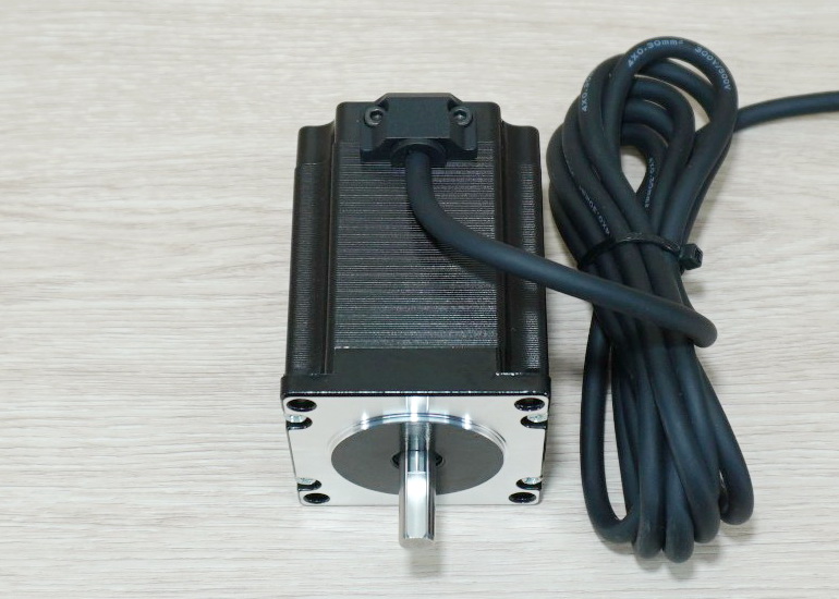 57BYGH250C - Stepper Motor (Nema23) แรงบิด 1.8N.m 3A Shaft 8mm - 2m Cable