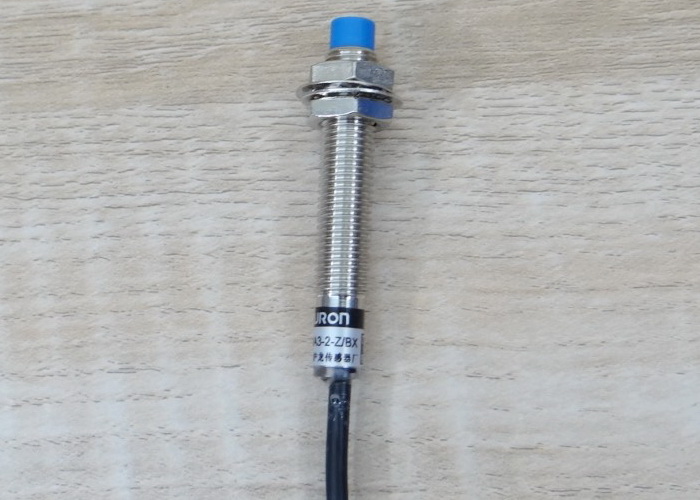 LJ8A3-2-Z/BX (NPN, NO ระยะ 2mm) 6-36V DC Inductive Proximity Sensor M8