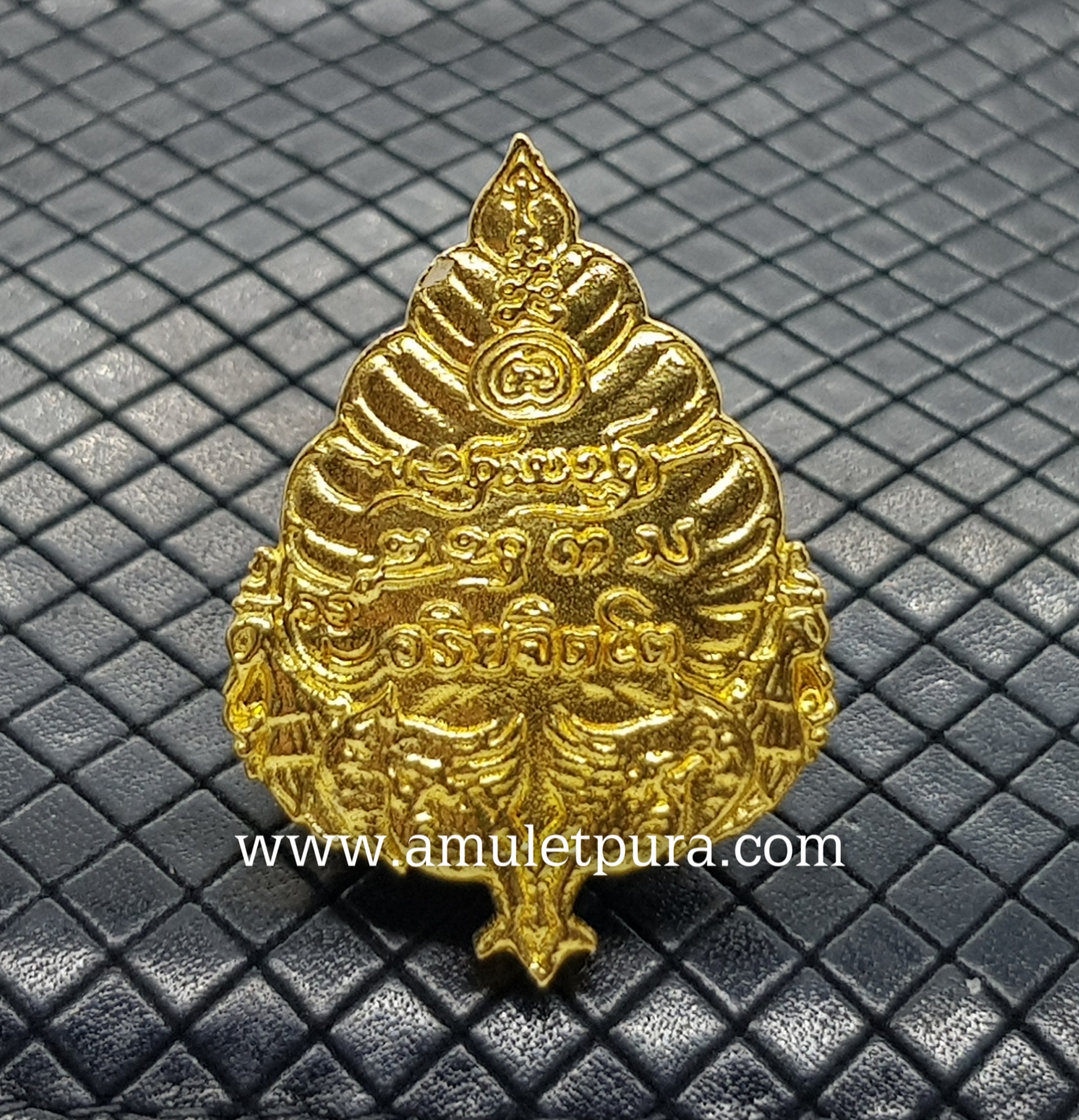 รูปเหมือนหลังใบโพธิ์ครูบาอริยชาติ(ทองทิพย์)วัดแสงแก้วโพธิญาณ จ.เชียงราย(พร้อมกันน้ำ)