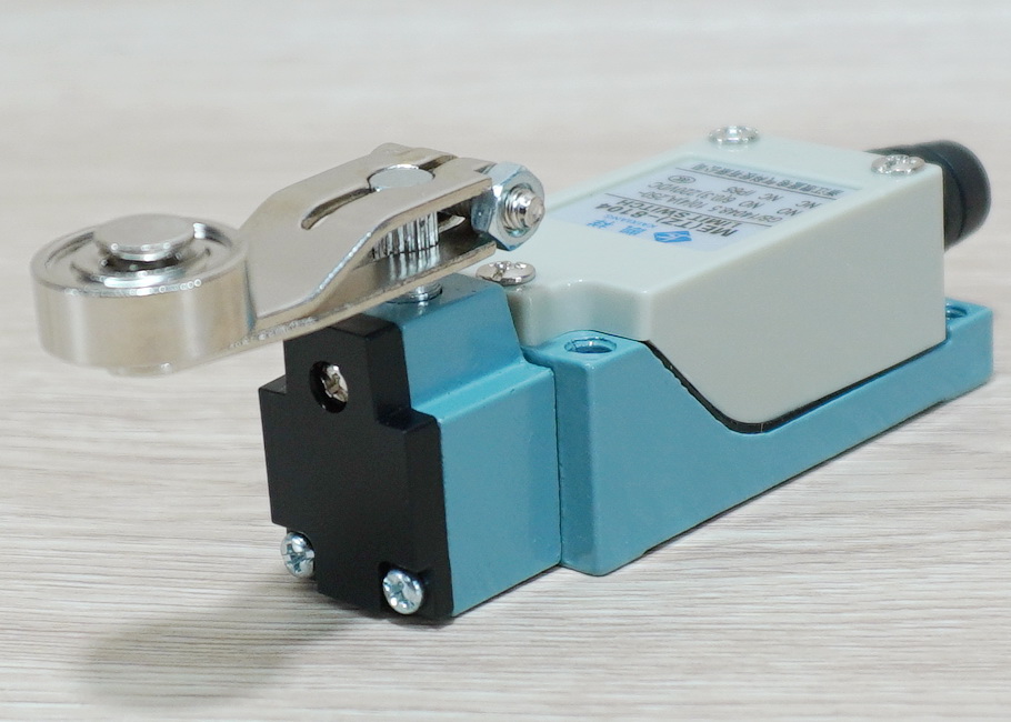 ME(TZ)-8104 Limit Switch AC 250V/6A (Silver Contacts) IP65