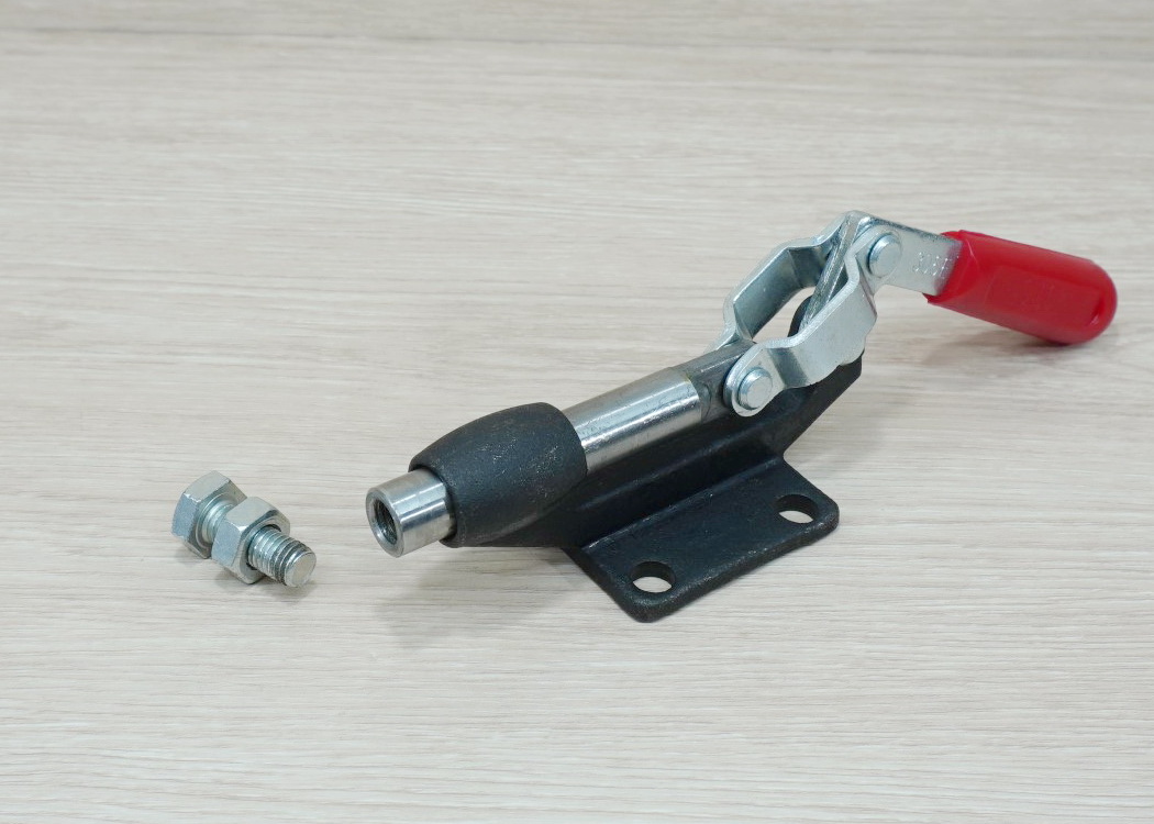 305E 42mm Plunger Stroke Push Pull Toggle Clamp 386kg Holding Capacity