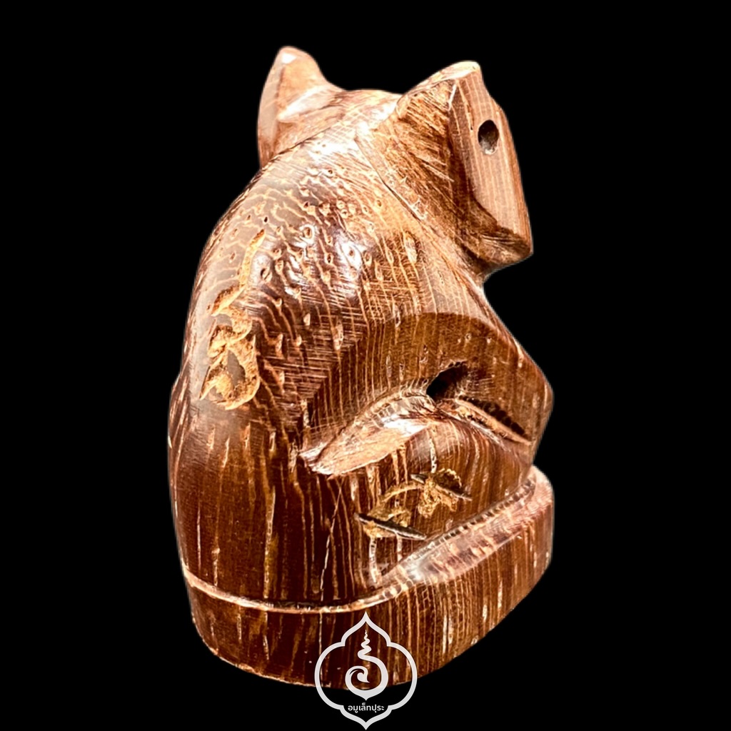 เสือพยุงแกะอุดกริ่ง พิมพ์จัมโบ้ (อ้าปาก) จารครบสูตร รุ่นไตรมาส ปี44 หลวงพ่อเปิ่น วัดบางพระ จ.นครปฐม (ทันหลวงพ่อ)