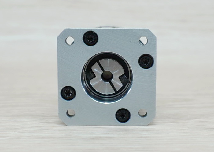 Precision Planetary Gearbox Ratio 20:1 NEMA17 Speed Reducer (Shaft: IN 5mm - OUT 8mm)
