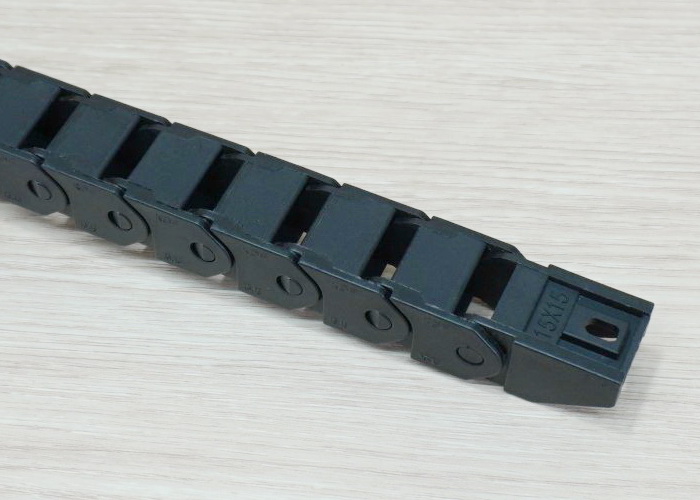 15 X 15 mm Cable Drag Chain R28mm ยาว 1M และ End Connectors