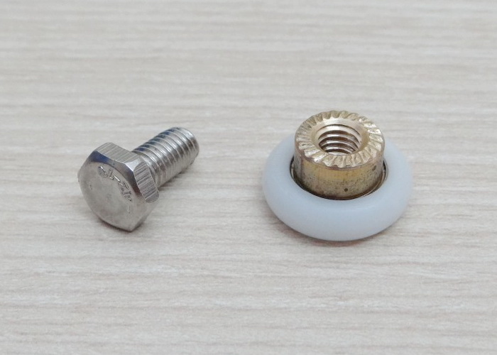 Nylon Pulley Sheave 27mm Diameter + Screw M6x12