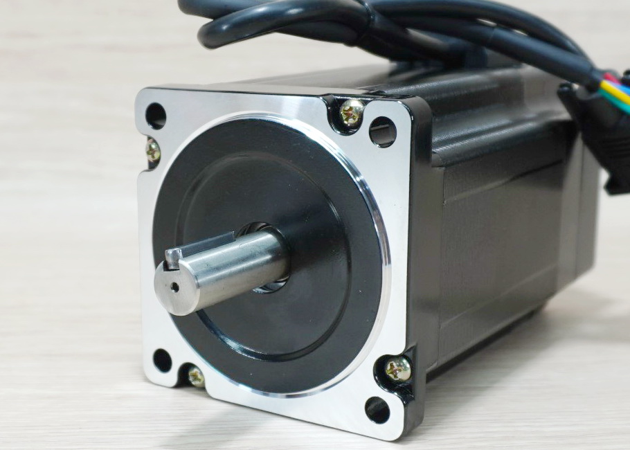 Hybrid Closed-Loop Stepper Motor (Nema34) 86HBS85 แรงบิด 8.5N.m 5.6A Shaft 14mm + HBS860H Driver