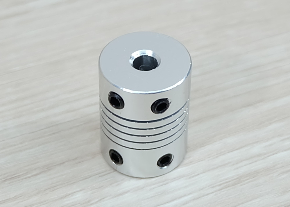 5 x 8 mm RS-Flexible Shaft Coupling D20 L25 mm