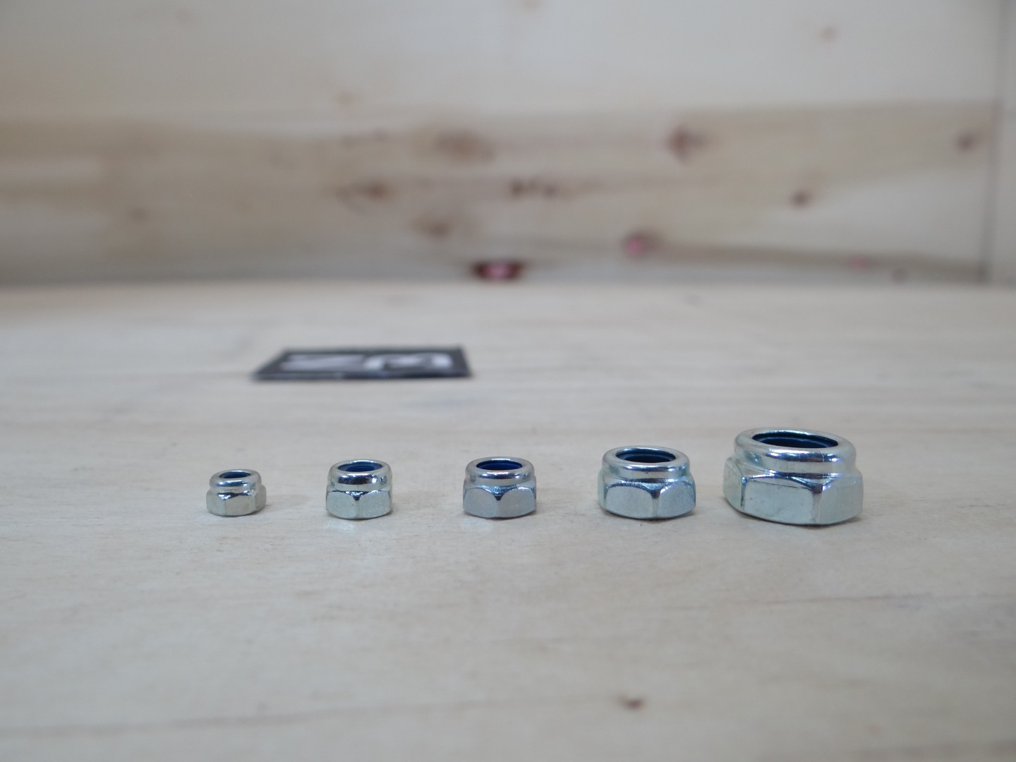 หัวน็อตล็อค Hex Lock Nut M3x0.5 (10ตัว/ถุง)