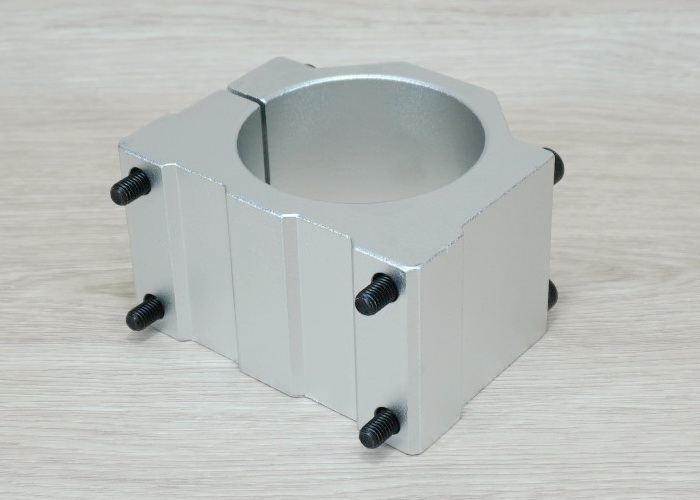 80mm Spindle Motor Clamp Mount Bracket 70x122x102mm - Screw M8