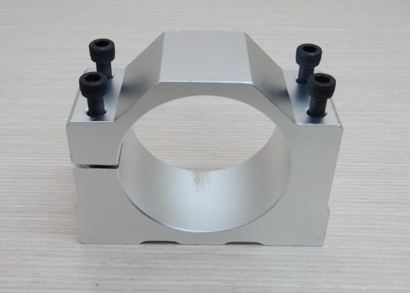 65mm Spindle Motor Clamp Mount Bracket 40x102x78mm - Screw M6