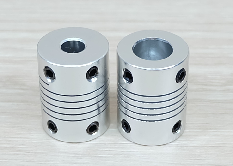 6.35 x 10 mm RS-Flexible Shaft Coupling D20 L25 mm