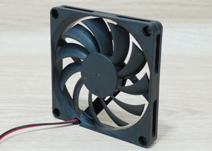 Brushless Fan 80 x 80 x 10mm DC 12V (Hydraulic Bearing)
