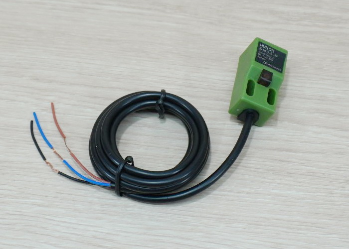 SN04-P (PNP, NO ระยะ 4mm) 6-36V DC Inductive Proximity Switch