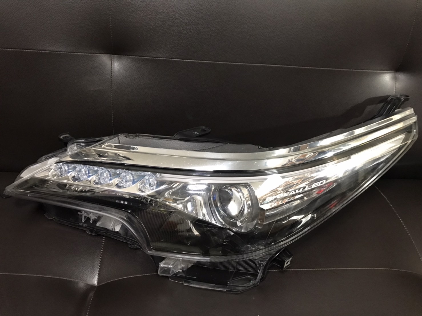 เสื้อไฟหน้า FORTUNER 2015 L (ซ้าย)