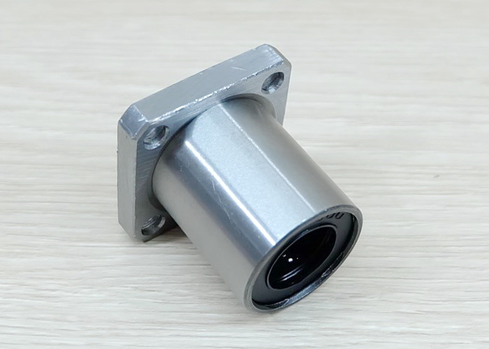 LMK16UU 16x28x37mm Square Flange Linear Ball Bearing 16mm