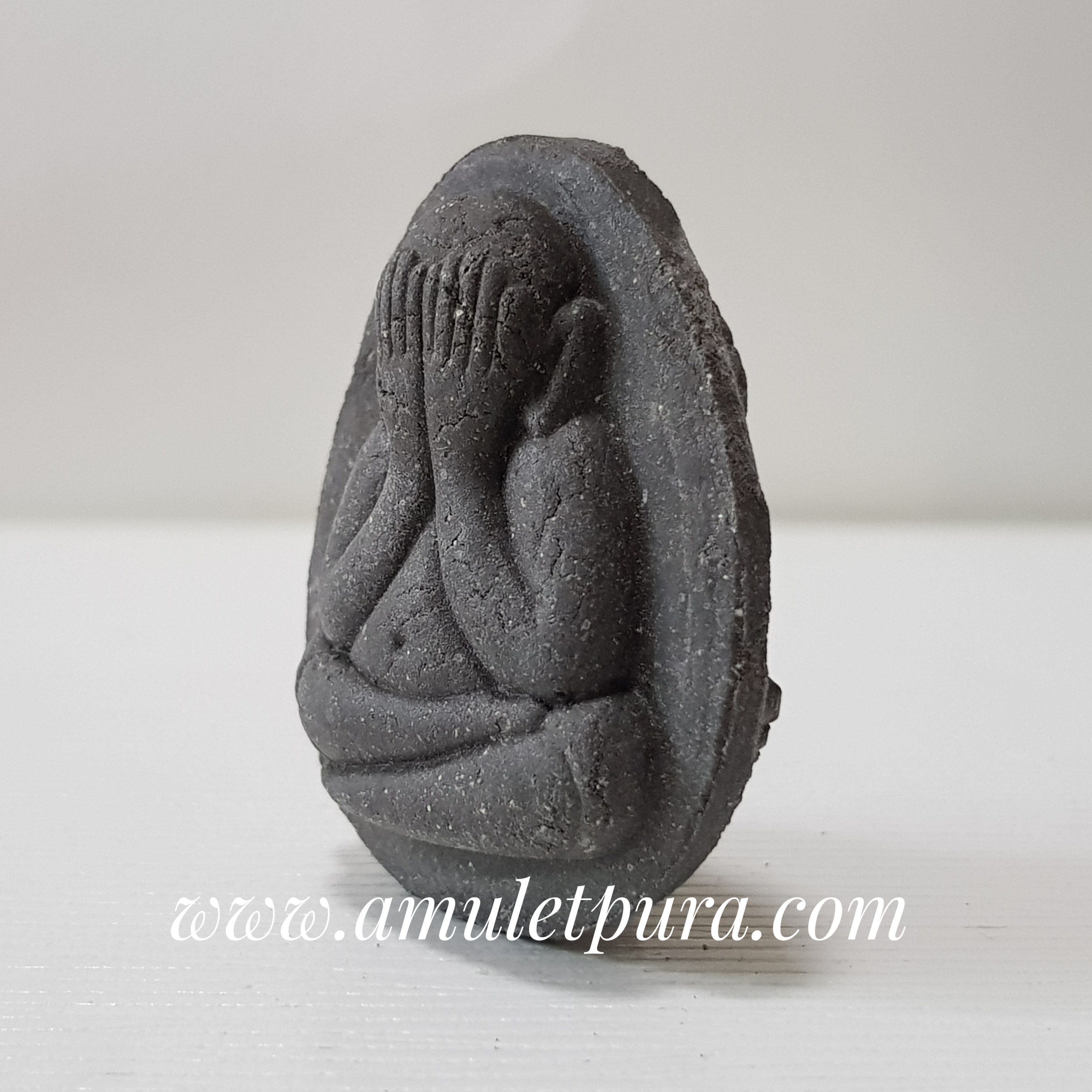 พระปิดตา (พิมพ์ใหญ่ เนื้อผงใบลาน) รุ่น1 ครูบาวัง วัดเชตวัน จ เชียงใหม่