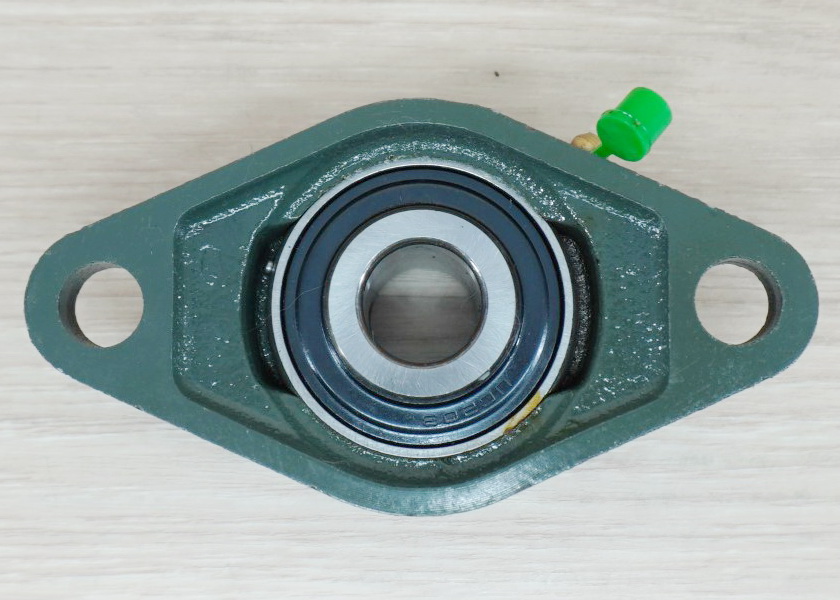 UCFL203 Flange Bearing Unit 17mm Cast Iron Housing Self-aligning (โครงของ FL204)