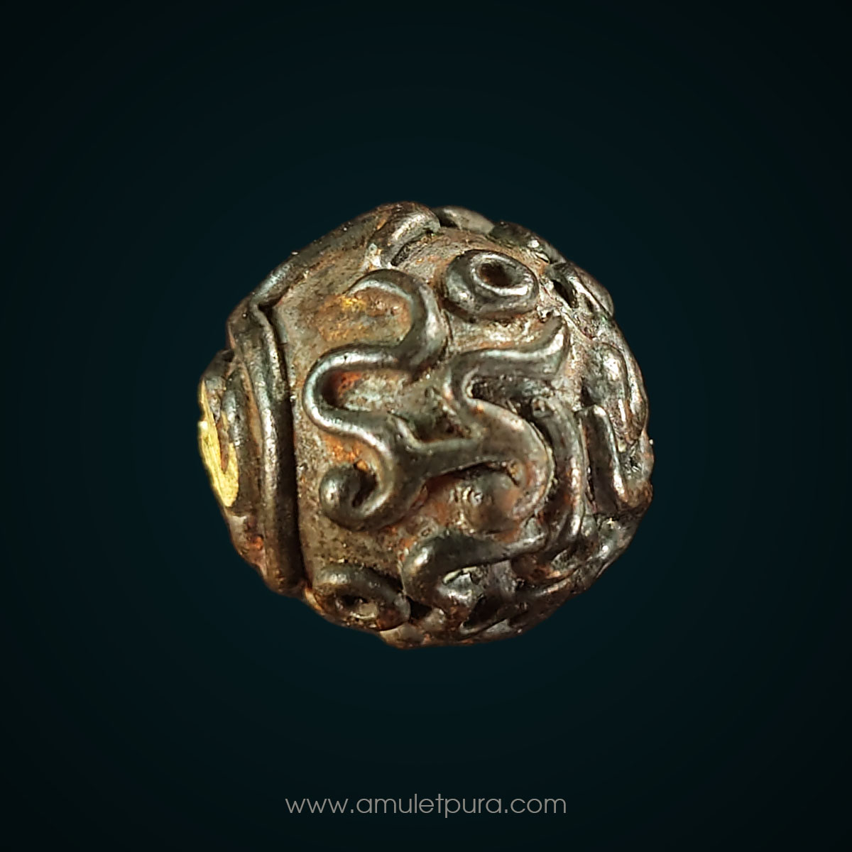 เม็ดกระสุนคตเนื้อโลหะ (เนื้อมหาชนวน) รุ่นแรก ปี65 พ่อท่านอิ่ม 105 ปี วัดทุ่งนาใหม่ จ.นครศรีธรรมราช สร้างโดยอาจารย์เณรดอยเมืองตรัง (มีโค้ด หมายเลข 1467)