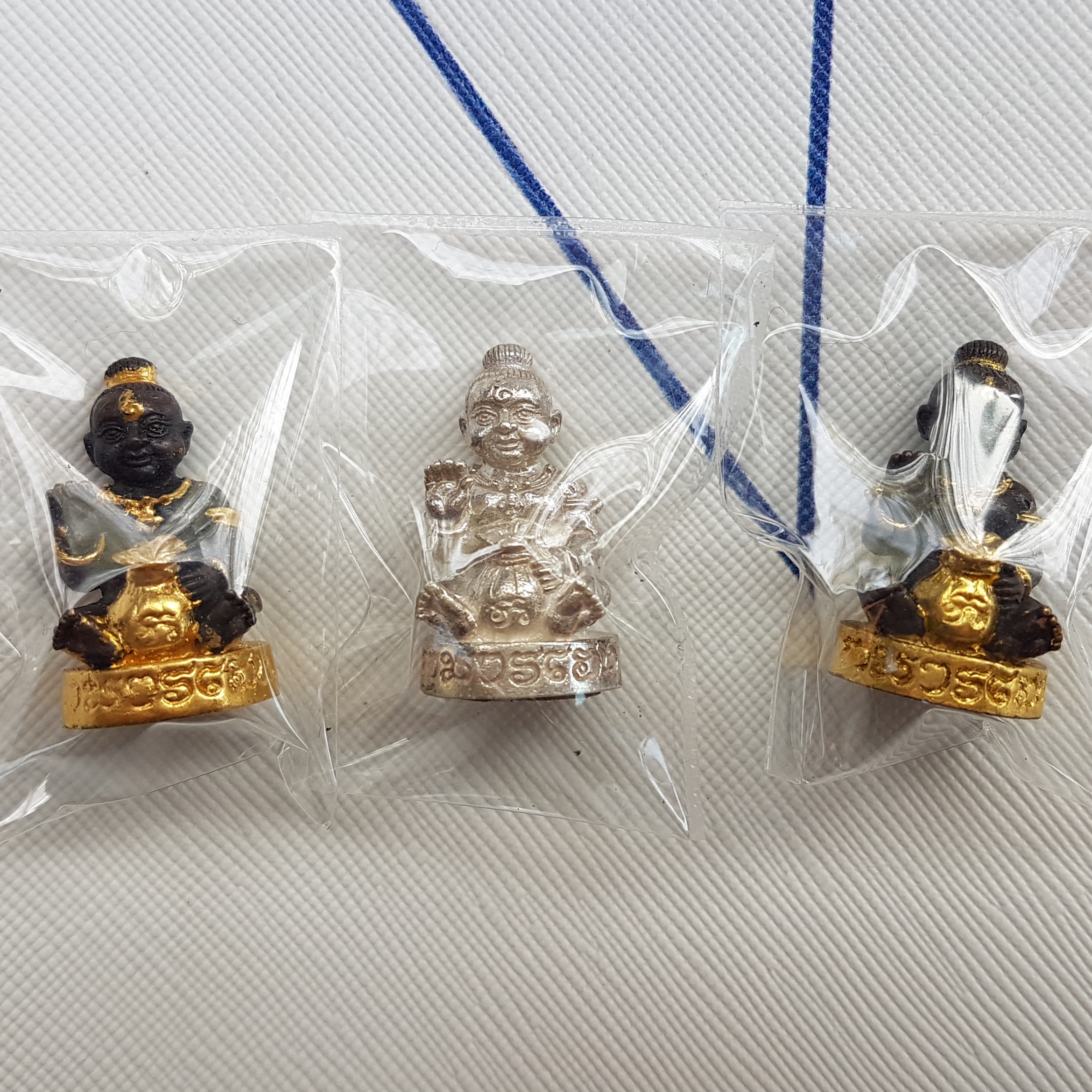 กุมารเฮง (เนื้อเงิน) รุ่นเทพบันดาลทรัพย์ ปี51 อาจารย์สุบิน นะหน้าทอง