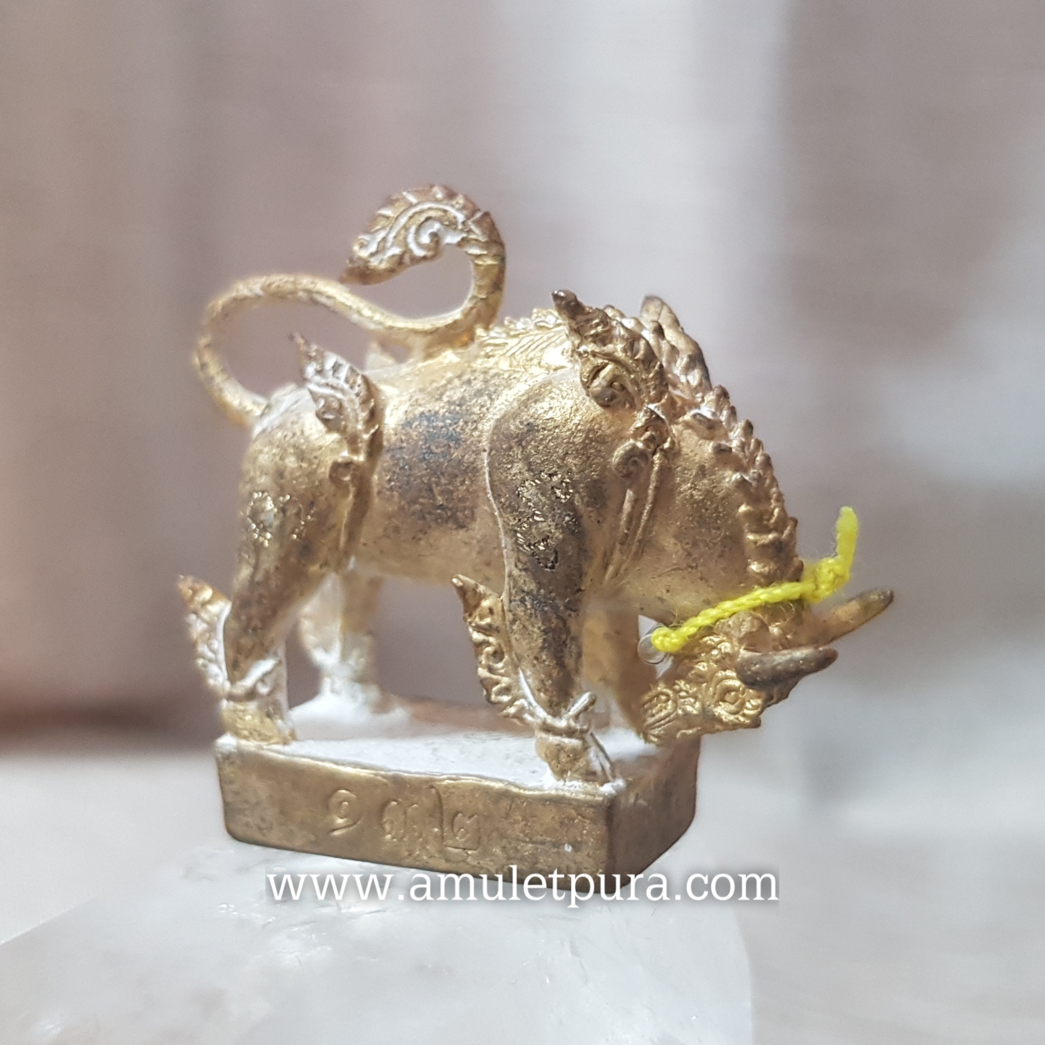 พญาวัว รุ่นพญาพฤษภเวทย์(เนื้อชนวน ตะกรุดเงิน)ปี59 พระอาจารย์สุรเจตน์ วัดหนองหิน จ.กาญจนบุรี(ตอกโค้ต พร้อมจารมือ หมายเลข ๑๓๒)