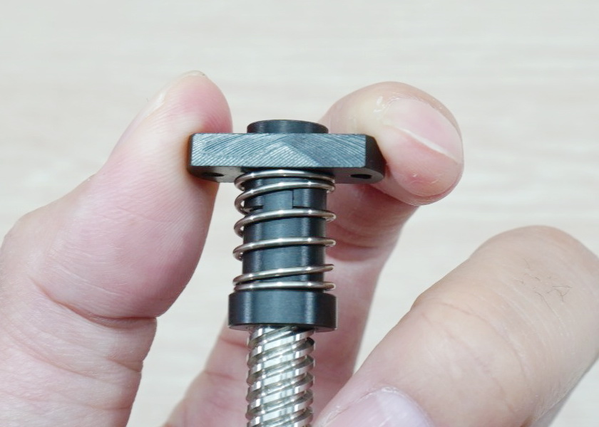 TR8 POM Nut ลดการคลอน T8 (Lead 8mm) Trapezoidal Screw (ลื่น,แรงเสียดทานต่ำ)