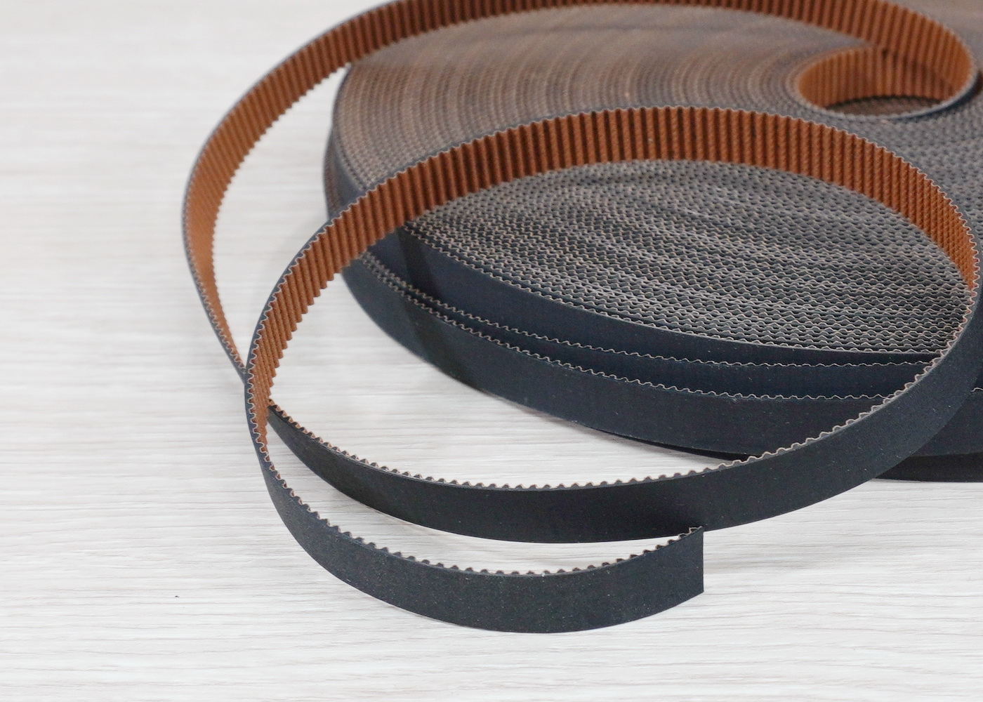 2GT-10mm Dustproof Neoprene Timing Belt Fiberglass Core สีดำ (ราคา/1เมตร)