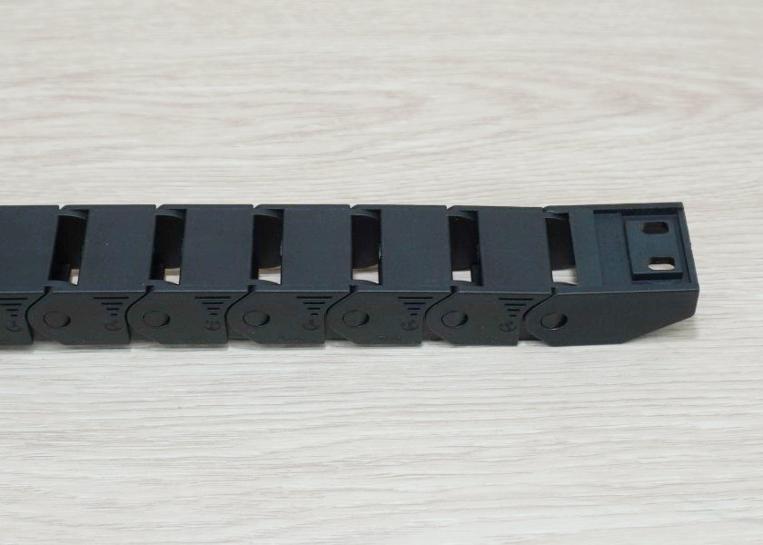 15 X 20 mm Cable Drag Chain R28mm ยาว 1M และ End Connectors