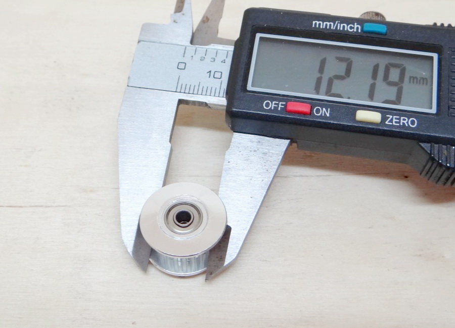 Pulley Wheel แบบ 20 ฟัน 2GT width 6mm belt (Bore 3mm)