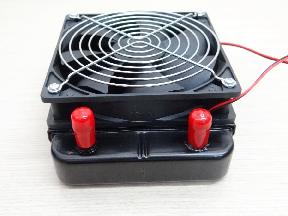 120mm Aluminum Radiator Water Cooling 10 Tube Heat Exchanger (หัวจุก 10mm) + 1 Fan 12V DC