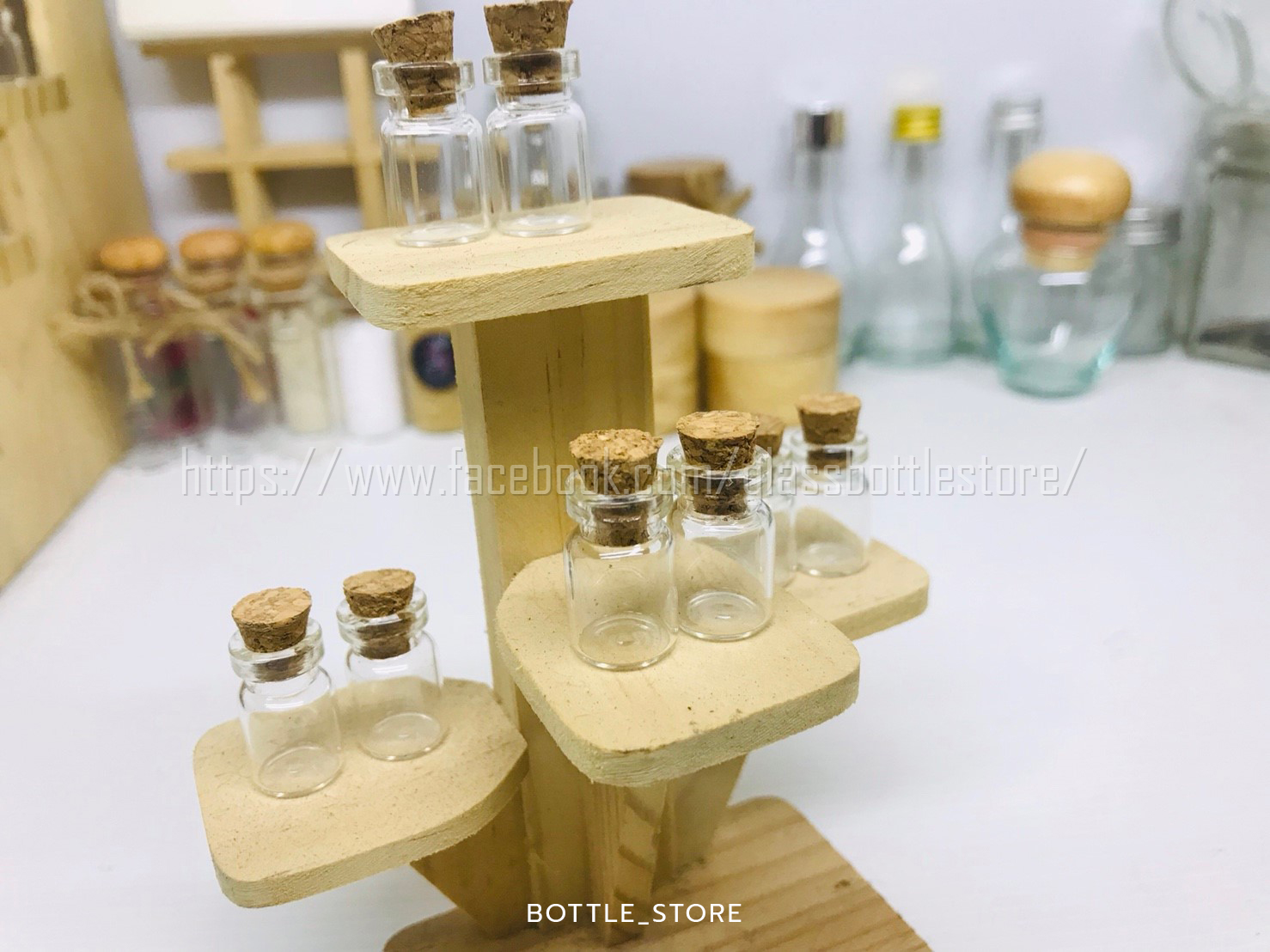 ขวดแก้วจิ๋ว 1ml ฝาก๊อก