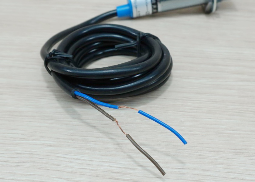 LJ18A3-8-Z/EX (2 Wire, NO ระยะ 8mm) 6-36V DC Inductive proximity switch sensor