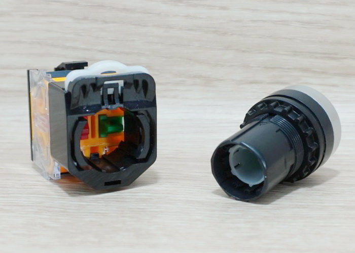 LA38 22mm Flat Head Pushbutton Switch 1NO/1NC Reset (Blue - กดติด-ปล่อยดับ) LA38-11BN