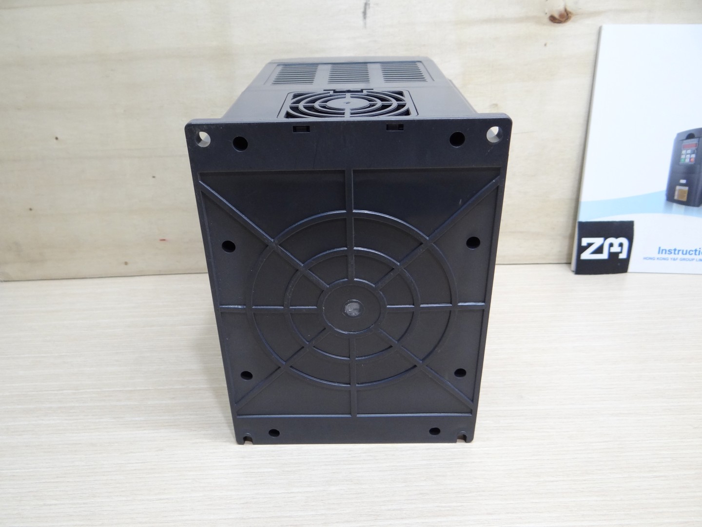 VFD Spindle Inverter 220V 2.2kw (HY02D223B)