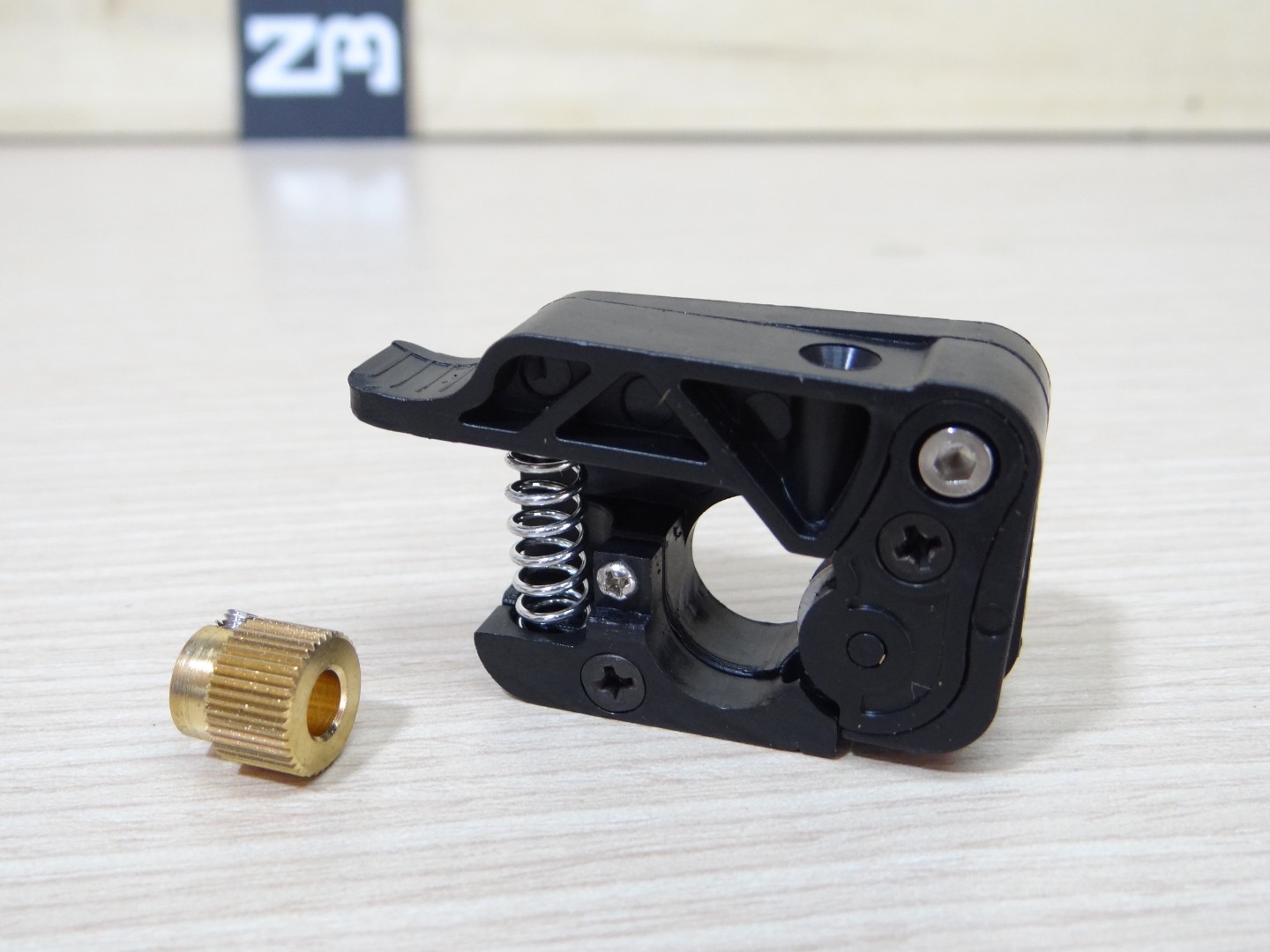 Extruder 1.75mm wire feed (Left side) for Makerbot พร้อมเฟือง 36 tooth