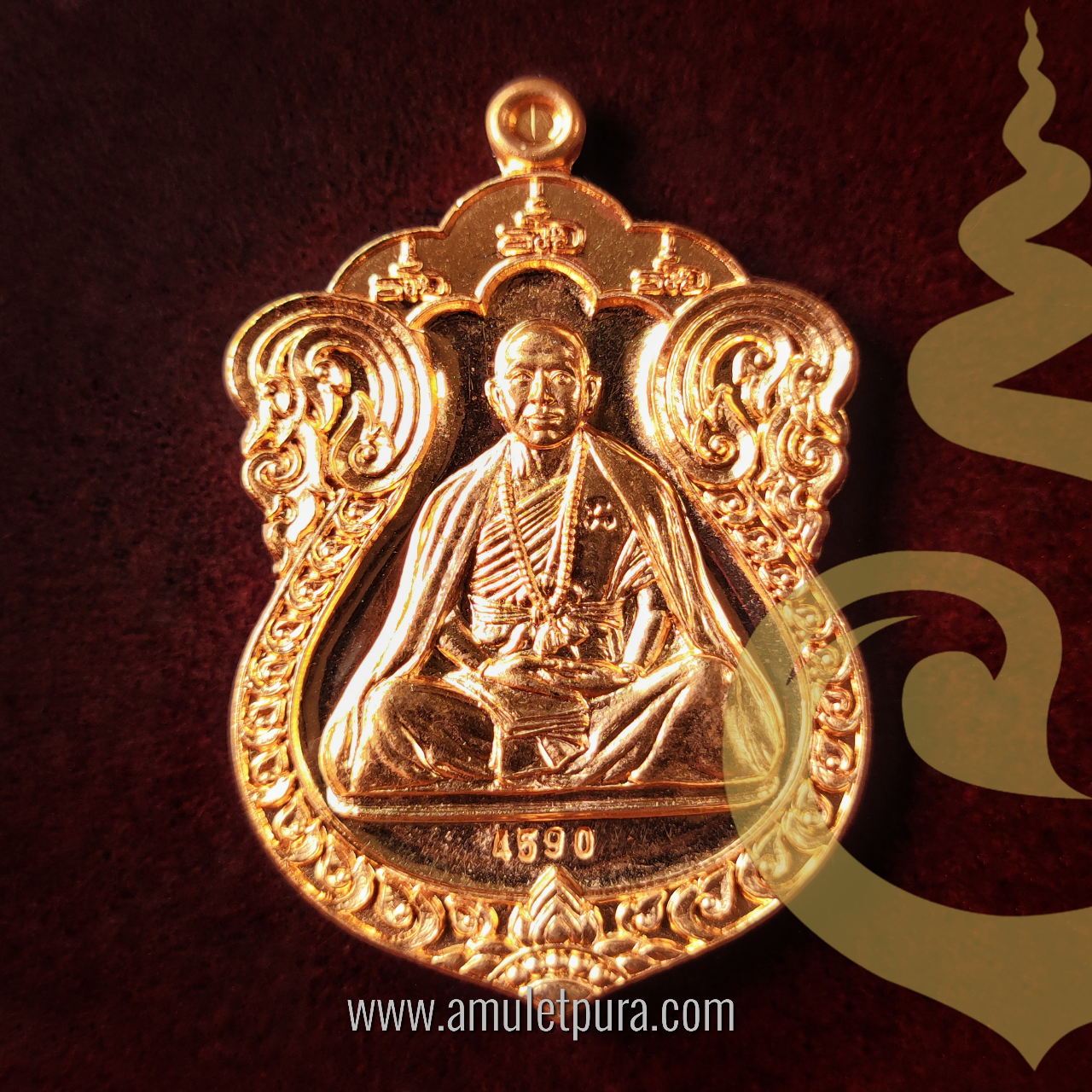 เหรียญเสมา รุ่นเจริญพร (เนื้อทองแดง) ปี55 ครูบาอริยชาติ วัดแสงแก้วโพธิญาณ จ.เชียงราย (มีโค้ด หมายเลข 4590)