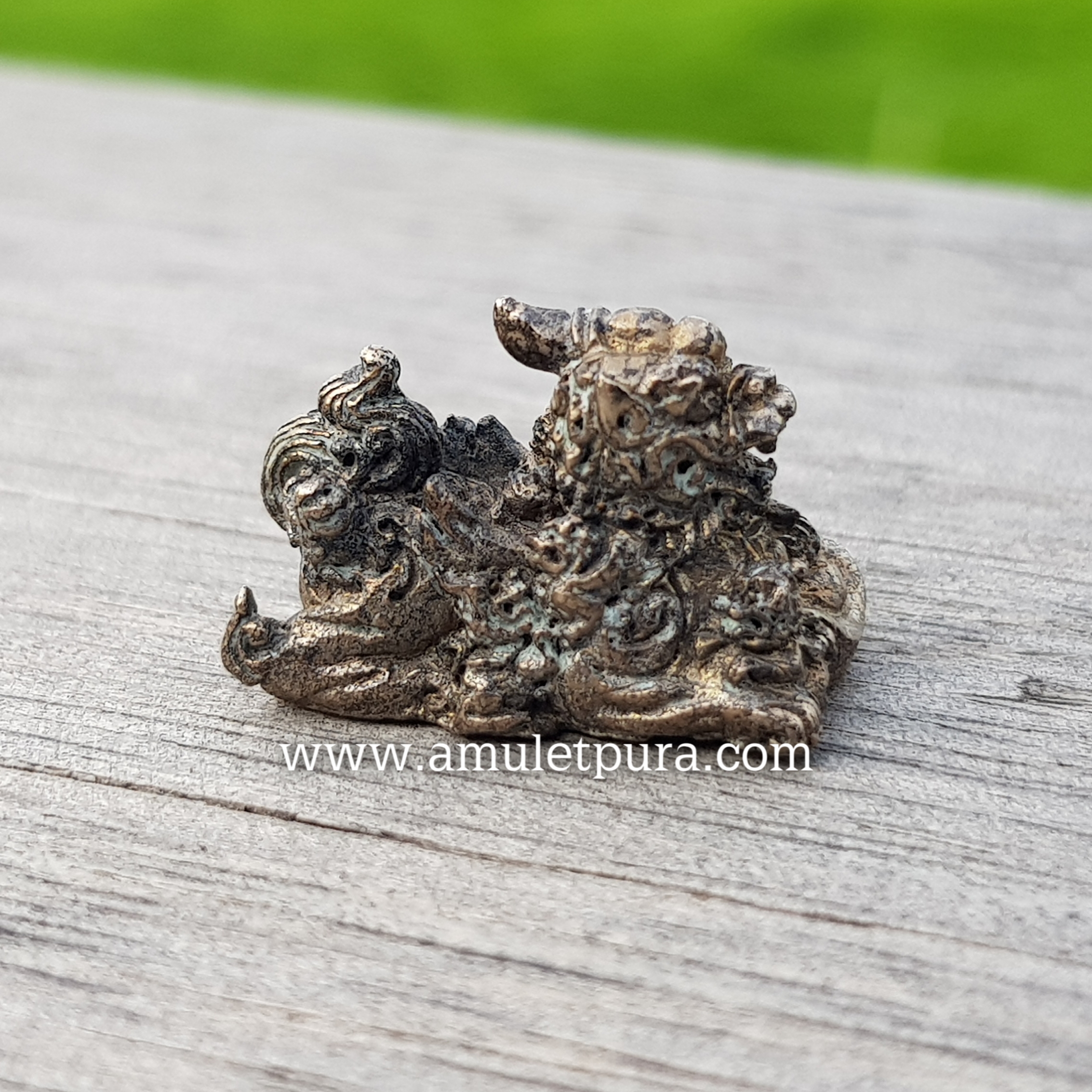 พญาปี่เซี๊ยะ แม่ลูกอ่อนมีลูก 8 ตัว(นวโลหะ)หลวงปู่ชุนหมิง วัดบางแก้ว จ.นครสวรรค์ (ตอกโค้ดใต้ฐาน)