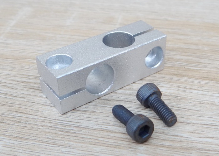 12mm x 12mm Holes Cross Shaft Support Aluminum Alloy