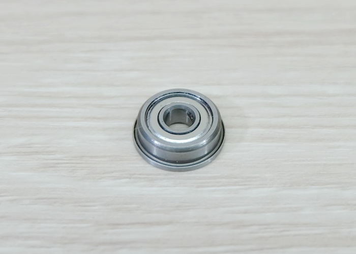 F604ZZ (4x13x4mm) Flange Deep Groove Ball Bearing
