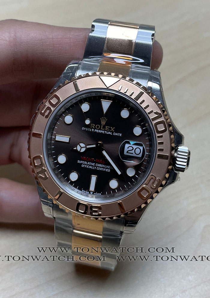ROLEX YACHT TWO TONE 40 MM. VSF