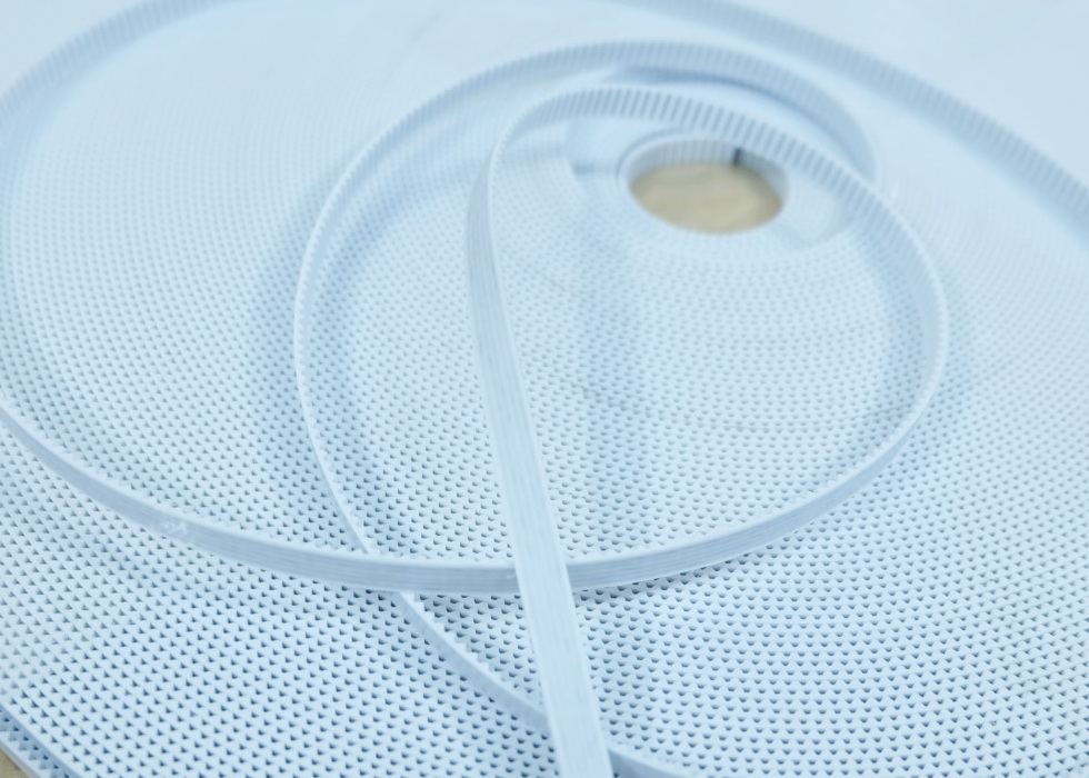 2GT-6mm PU Timing Belt Steel Core สีขาว (สานแถบเส้นเหล็กในสายพาน ราคา/1เมตร)